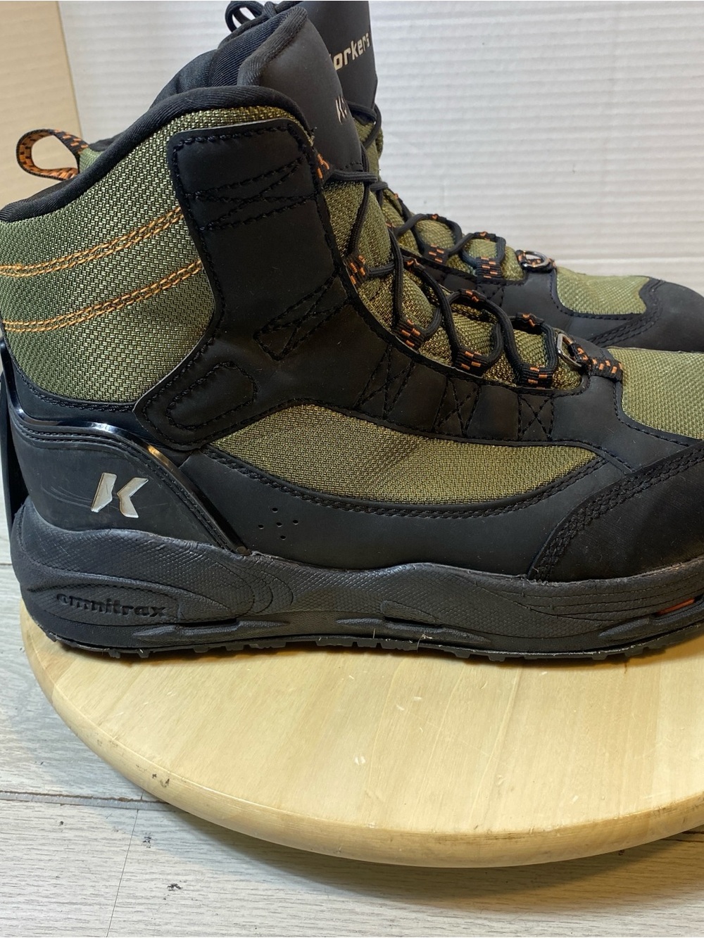 Korkers Greenback Wading Boots Men’s 13 Klingon Rubber Soles FB4810 Fly Fishing